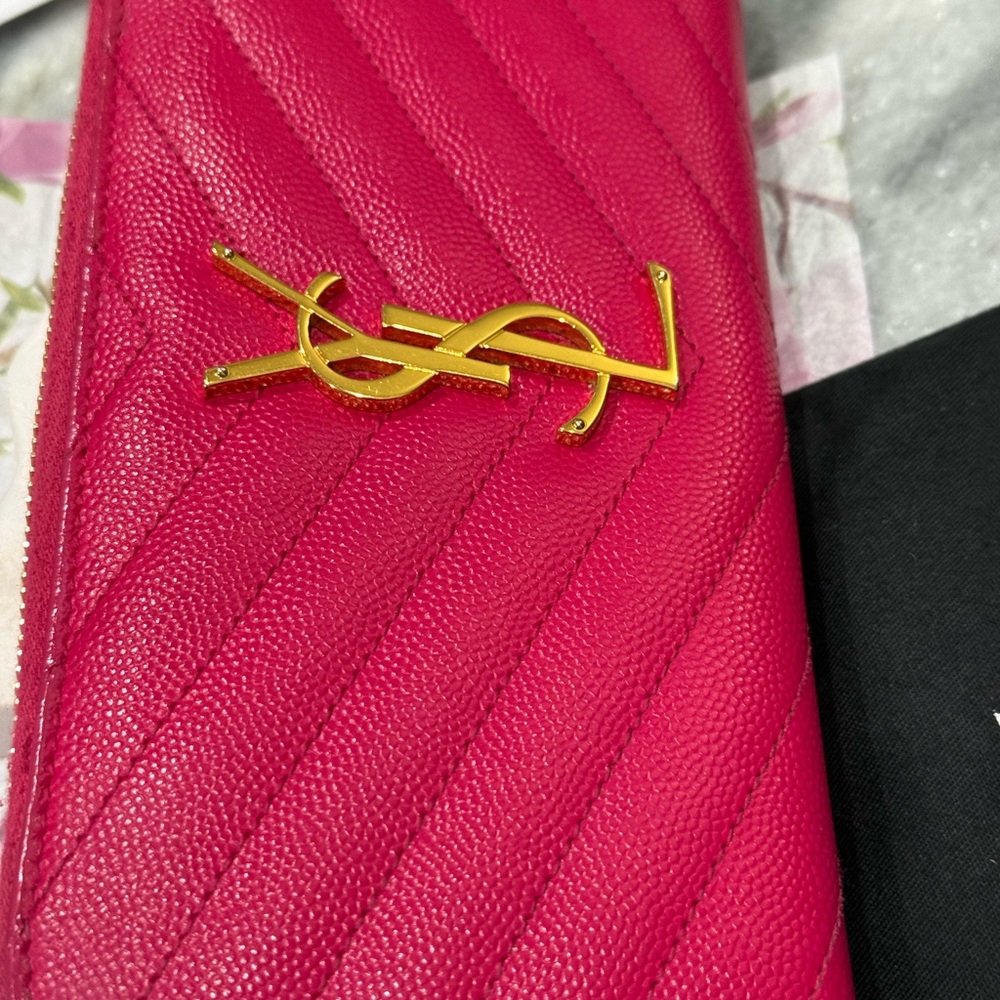 Saint Laurent Pink Leather Wallet EUC. - Picture 4 of 16
